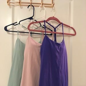 Light pink Lululemon workout tank top